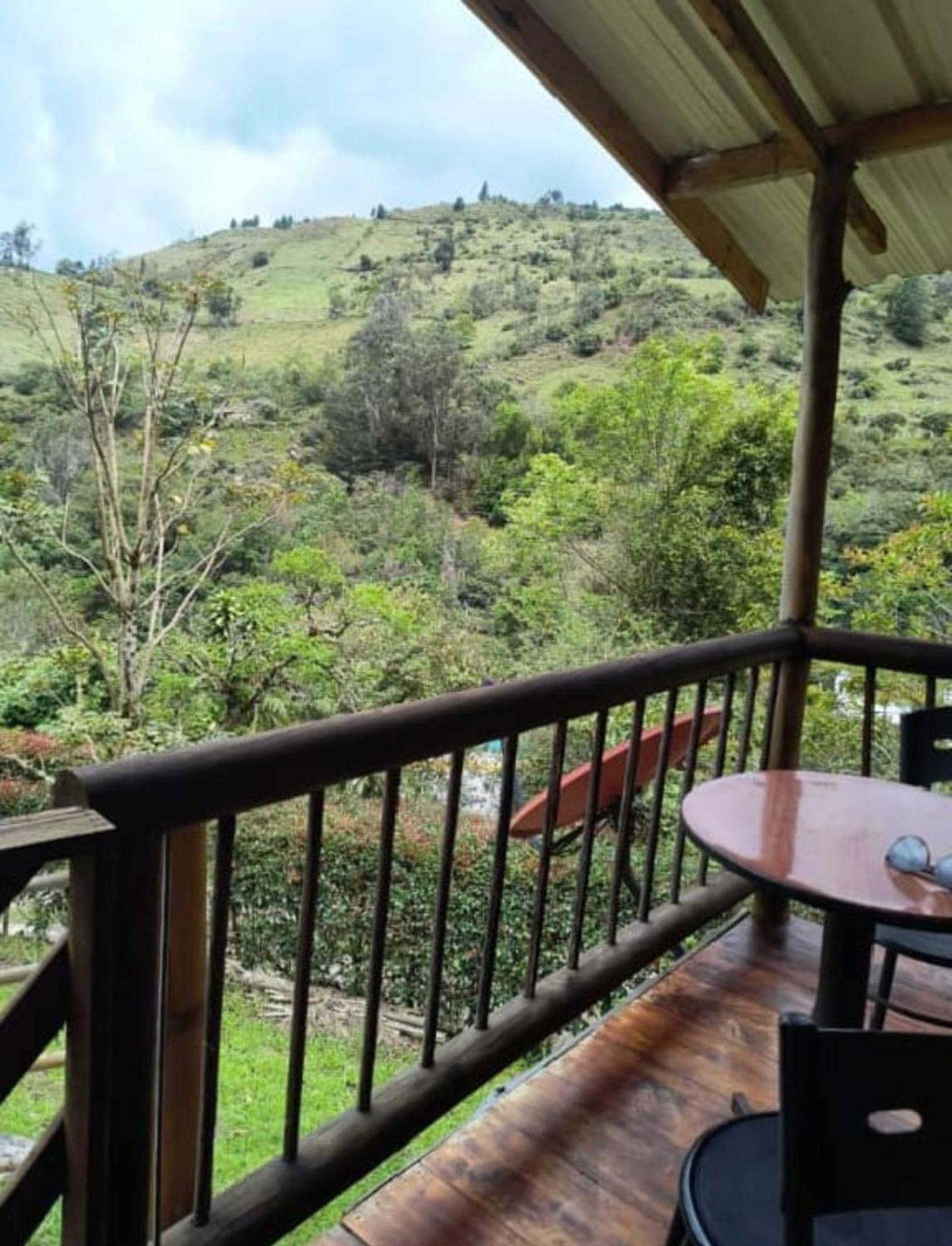 Hotel Campestre Rocas Del Paraiso Machetá Exterior foto